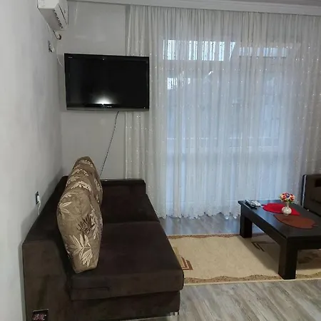 Апартамент Зори Apartment
