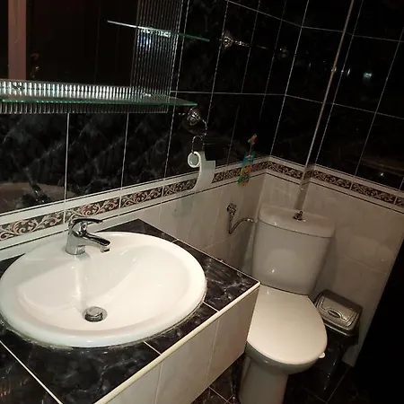 Апартамент Зори Apartment *